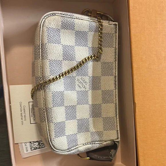 Louis Vuitton Cream and Blue Checkered Wristlet - Picture 12 of 14